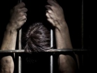 8時間が1000年に。薬の服用で脳の感覚を狂わせ、受刑者に懲役1000年の刑を与える研究（英研究）※追記あり