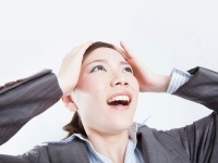 絶対聞いてはいけない……。未婚のアラフォー女性に言ってはいけない禁句ワード