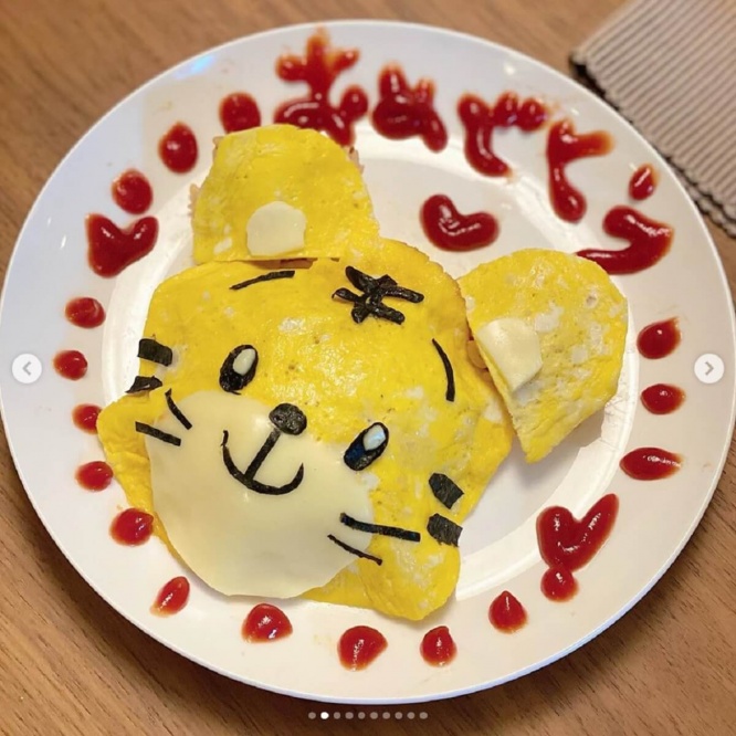 矢口真里 息子の誕生日にオムライス披露するも手料理を疑う声が続出 1ページ目 デイリーニュースオンライン