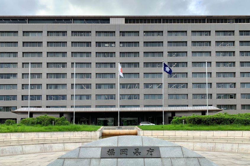 女子生徒に「エッチしたいね」など　SNSで490回以上メッセージ送信　福岡県が中学校教諭を懲戒免職処分