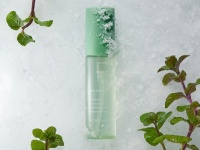 夏の暑さをリフレッシュ！　F ORGANICSから冷感ボディミストが登場