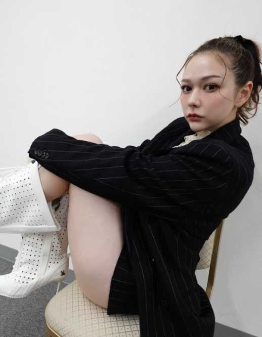 Instagram:村重杏奈(@hktanna4848)より