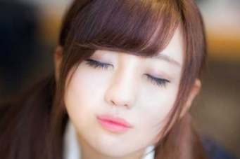 興奮度満点!!　意外な場所でしちゃったキス・6選「トイレでこっそり……」