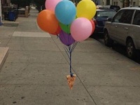 いろいろおかしい。日常で見かけた違和感この上ない光景