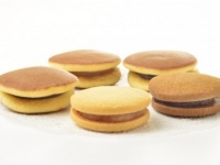 【東京土産】東京駅限定のかわいいお菓子を帰省土産に！　ほのぼのした電車のパッケージがかわいい「トレインBOX」