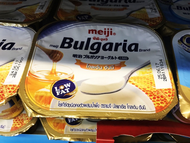 7114