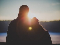 実は脈ありじゃない。恋愛で勘違いしてはいけない「男の言動」5つ