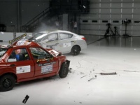 同じグレードの日産車、生産国が違うと安全性・耐久度は違うのか？実験してみた。