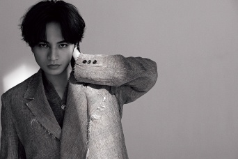 中島健人登場！　1/23発売『ゲーテ』3月号　中島「アイドルの枠組みを軽く超える作業量をこなしている自負はあります」