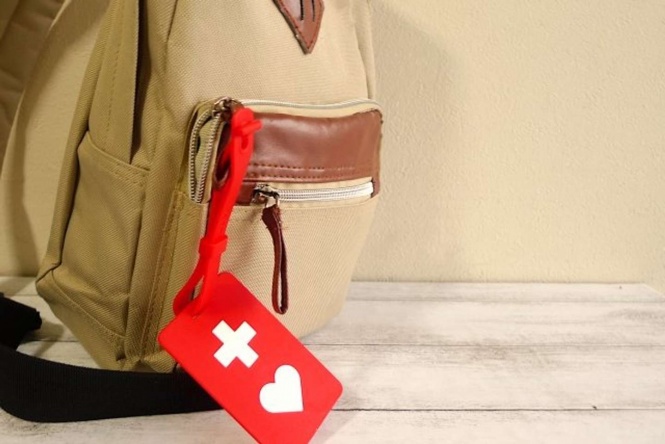 ヘルプマークを付けてみたけど...（画像はイメージ）