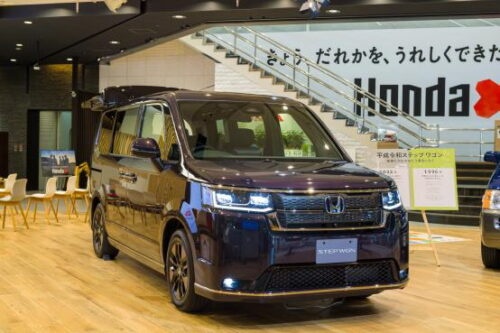 新型ステップ ワゴン