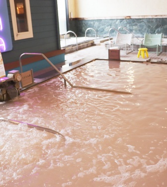 ハチミツまみれで美肌に！＆honeyコラボ風呂でハチミツ美容体験　11月限定のトレンドスポットに