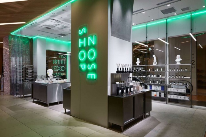 オルトパリージの香水を販売するNOSE SHOP 新宿店