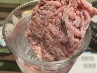 「鼻に当たって気付きました」　水に氷を入れようと思ったら...疲れた社会人の危険すぎるうっかりミス