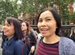 巧みな犯行…！　完璧なチームワークでスリをする女性集団。