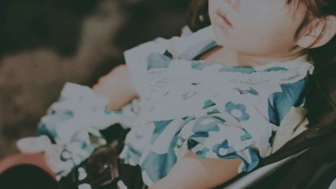 4歳娘をベビーカーに乗せていたら...(画像はイメージ)