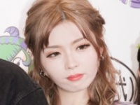 ゆいちゃみ