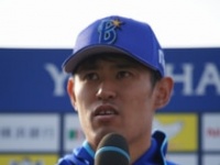 井納翔一