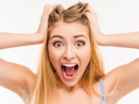 その女のどこがイイの……？　女子がイヤな彼氏の浮気相手とは？