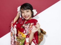 山之内すず(c)京都きもの友禅