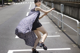 女優・高３の夏休み 　上原実矩