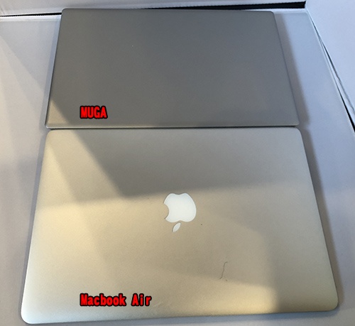 MUGAとMacbook Air