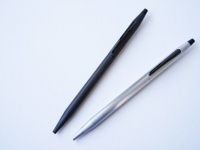 贈り物にぴったり！　1万円以内で手に入る高級感溢れるペン3選