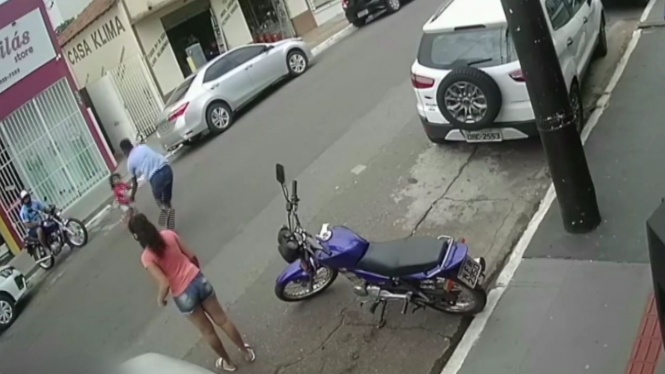 妹を救助した兄