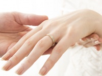 初代「なっちゃん」田中麗奈が、結婚