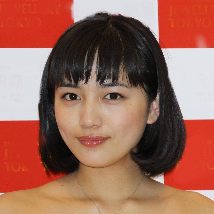 川口春奈「着飾る恋」にも影響？霜降り&西川「オトラクション」爆死の深刻度