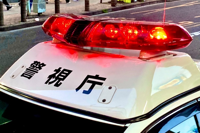 『女性の尻＆下着』盗撮　私立中学校教師(32)逮捕　教師は「学校で100回ほどやった…」