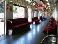 辛らつな本音続々!?　妊娠中の女性が電車で目の前に立ったら……どうする？