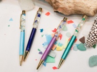 ロフトで見つかるおしゃれ雑貨。キャンドル、コスメ、食器、文具―共通する“あること”とは？