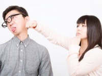 マジかよ、リアル過ぎる本音続出!!　既婚男性が思う「結婚を一言で言うと」5つ