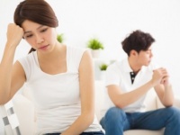 夫との「温度差」を感じたエピソード・6選　「キスを拒否され……」