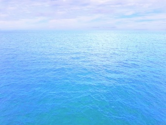 死ぬ人は三日で死ぬ　過酷な漂流生活を生き抜いた男の知恵とは（＊画像はイメージです）