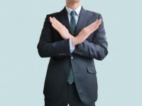 ざ、残酷っ！　実は男性が女子に「恋愛対象外」だと伝えるためにしている言動10