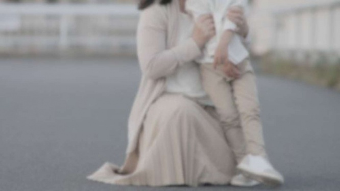 孫と一緒に出かけたら...(画像はphotoAC)