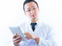 ゲッ、男性医師……！　婦人科検診の「嫌な思い出」6つ