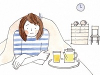 夜中なのに目が冴える……！　“不眠女子”にオススメのハーブ4種