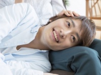 マジ癒されるっ！　男性が「疲れていても一緒にいたい」と思う女性・6つ