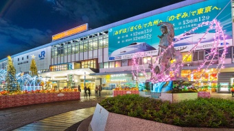 岡山駅前（TAKUMA KIMURAさん撮影、Flickrより）