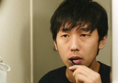 男性がキスの直後に「こっそりしてること」4つ