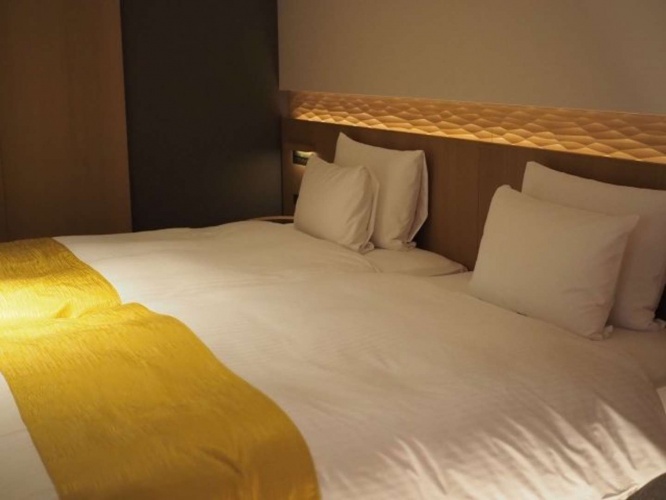5人で泊まれる広い部屋を用意してくれた（画像はイメージ）