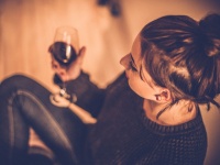 アラサー女性はナゼおひとりさまを好む？その切ない理由と意外なメリット
