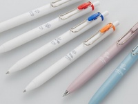 “さりげなさ”がかわいい。「uni-ball one」お花のワンポイントイラスト入りシリーズ数量限定発売