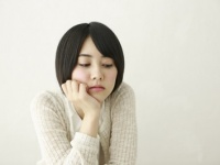 「そこさえ直せばモテるのに！」と男性が思う女性の特徴10
