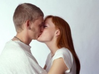 テクニシャン女子は少数!?　自分の「キスのテクニック」、点数にするなら？⇒2位「0点」