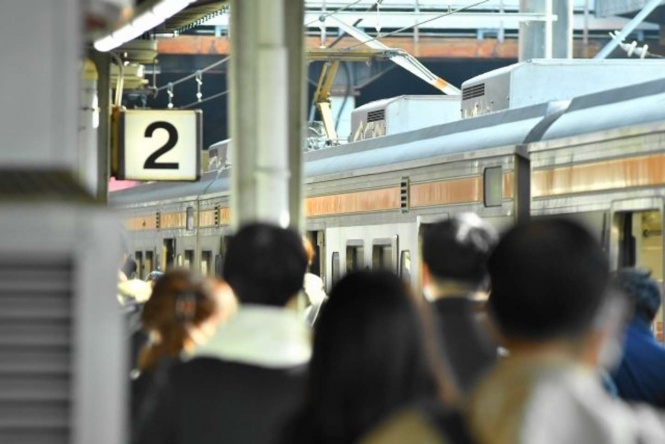 娘を連れて電車に乗ろうとしたある日...（画像はイメージ）