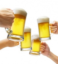コール・イッキ……大学のコンパで無理やりお酒を飲ませると犯罪になる？